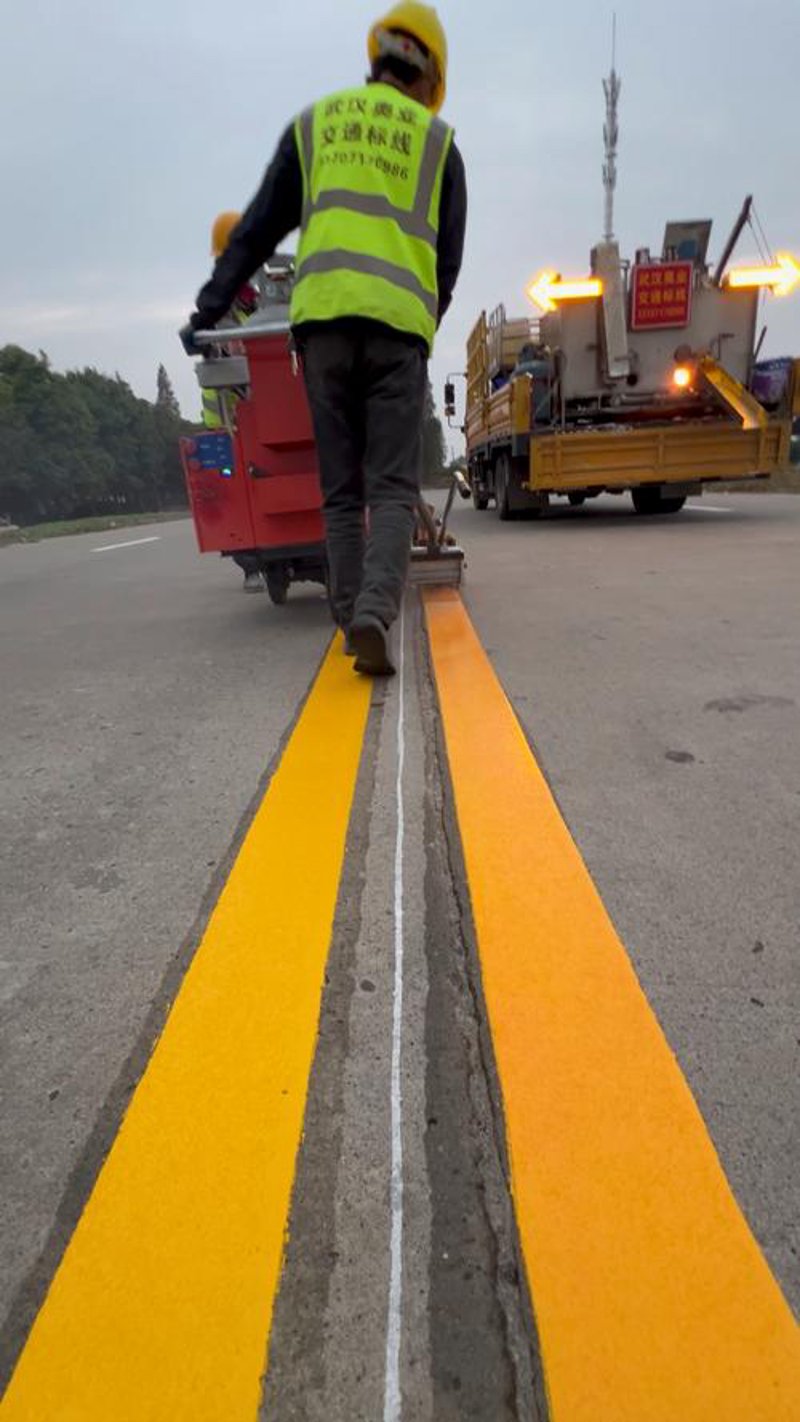 如何确保道路标线施工的完美呈现?这是一个经常被忽视的问题。